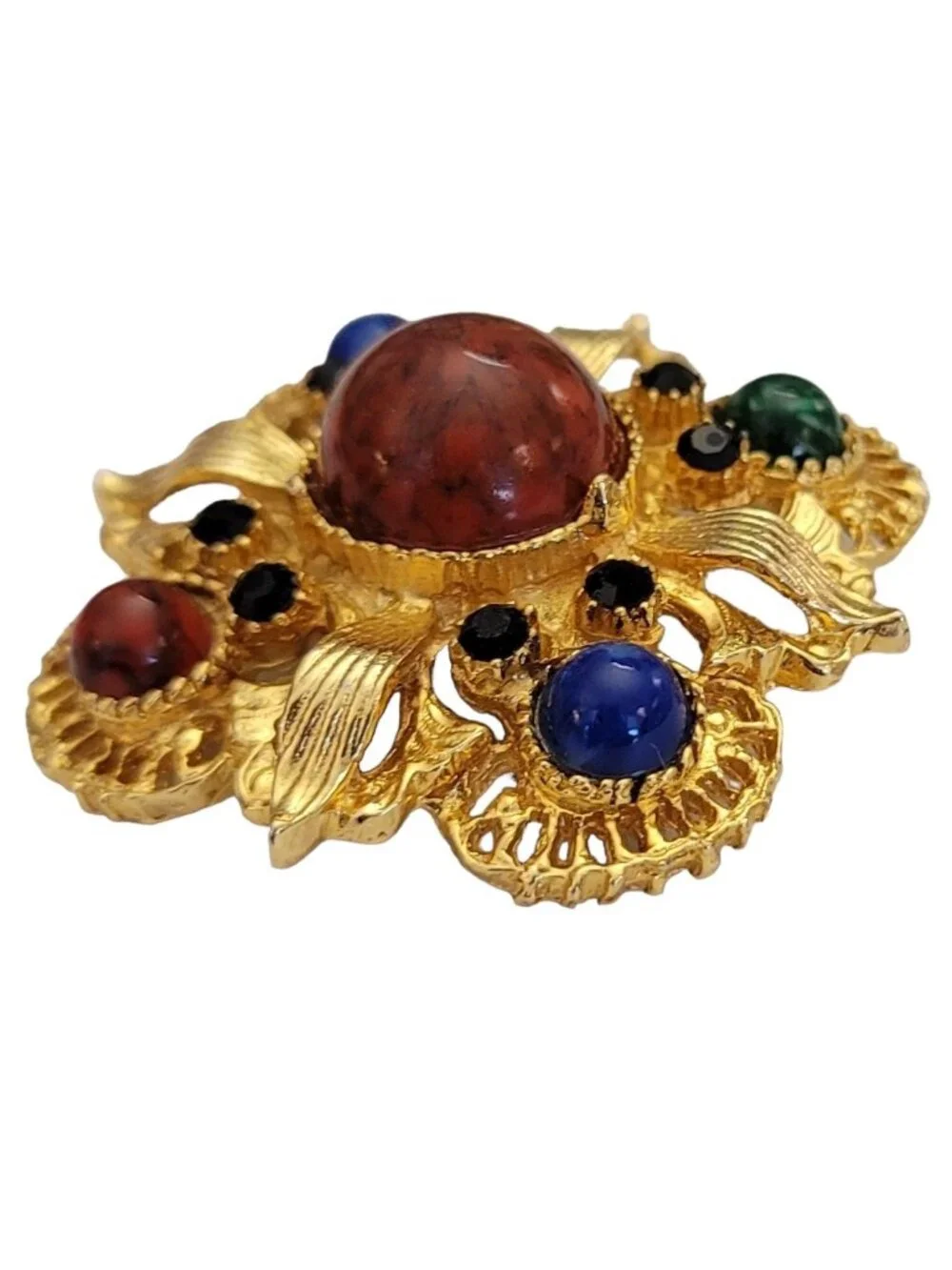 Gold Tone Maltese Cross Lucite Cabochon Brooch Designer Style M820